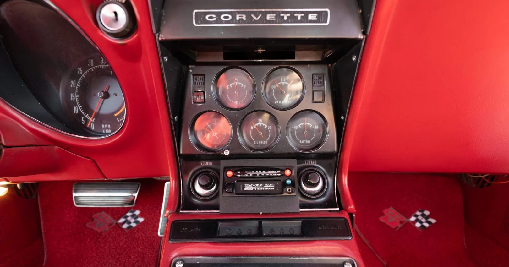 1968_chevrolet_corvette-convertible_1968_chevrolet_corvette-convertible_b6bf00b2-cd60-4be9-9617-9b11a32958a2-QRMxPW-64409-64410-scaled